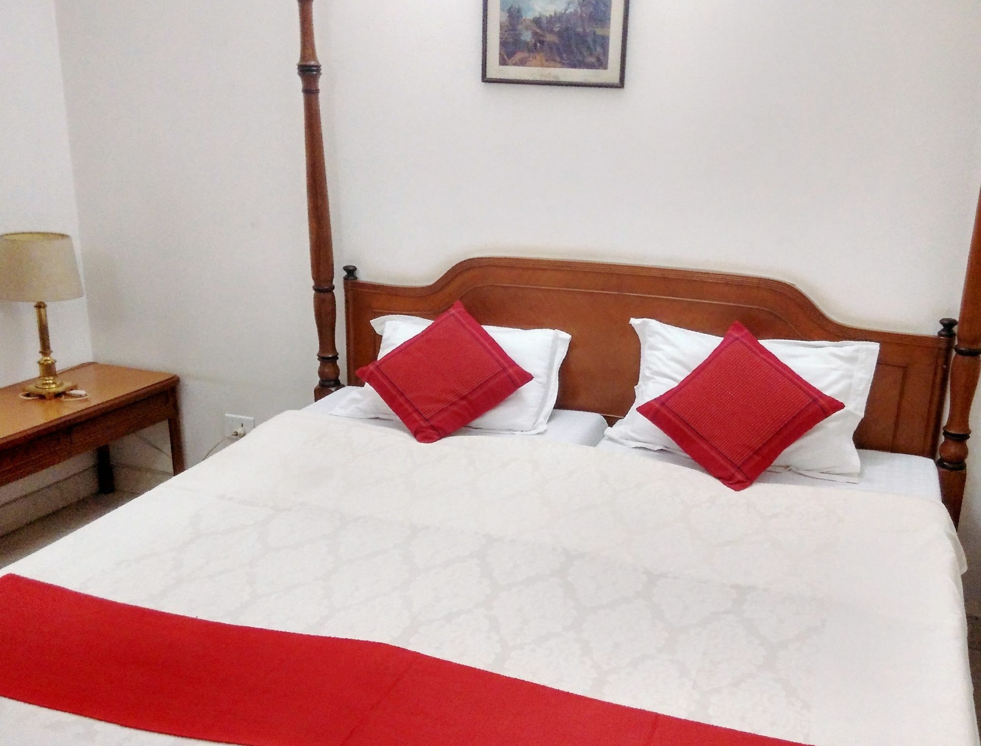 Hotel Palm Greens New Delhi Eksteriør billede